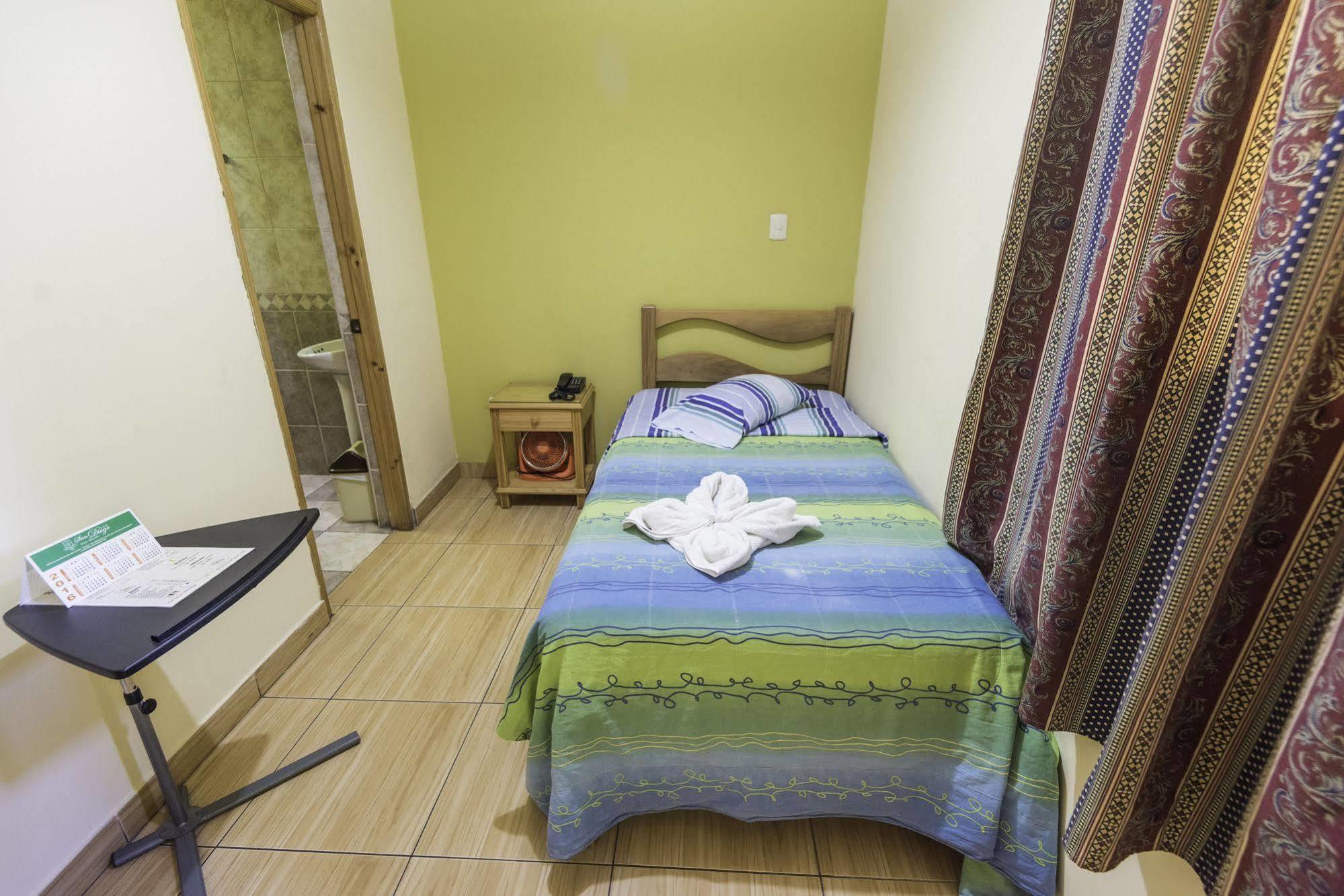 Hotel Ejecutivo San Diego Trujillo Eksteriør bilde